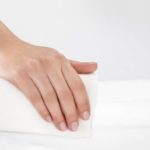 Como limpar o seu espaço de banho: conselhos para a manutenção dos produtos Roca