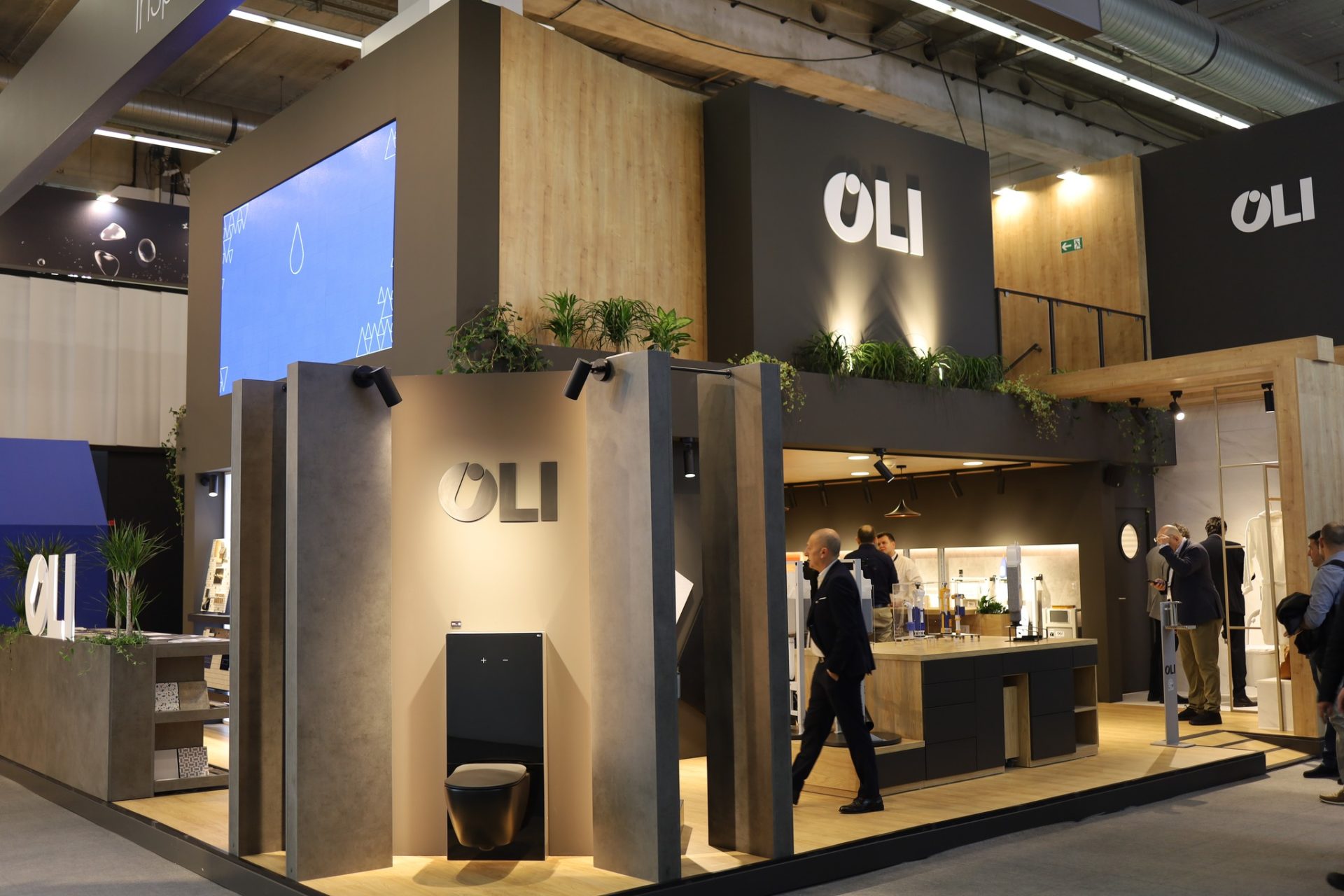 OLI apresenta na Alemanha inovações para uma casa de banho sustentável