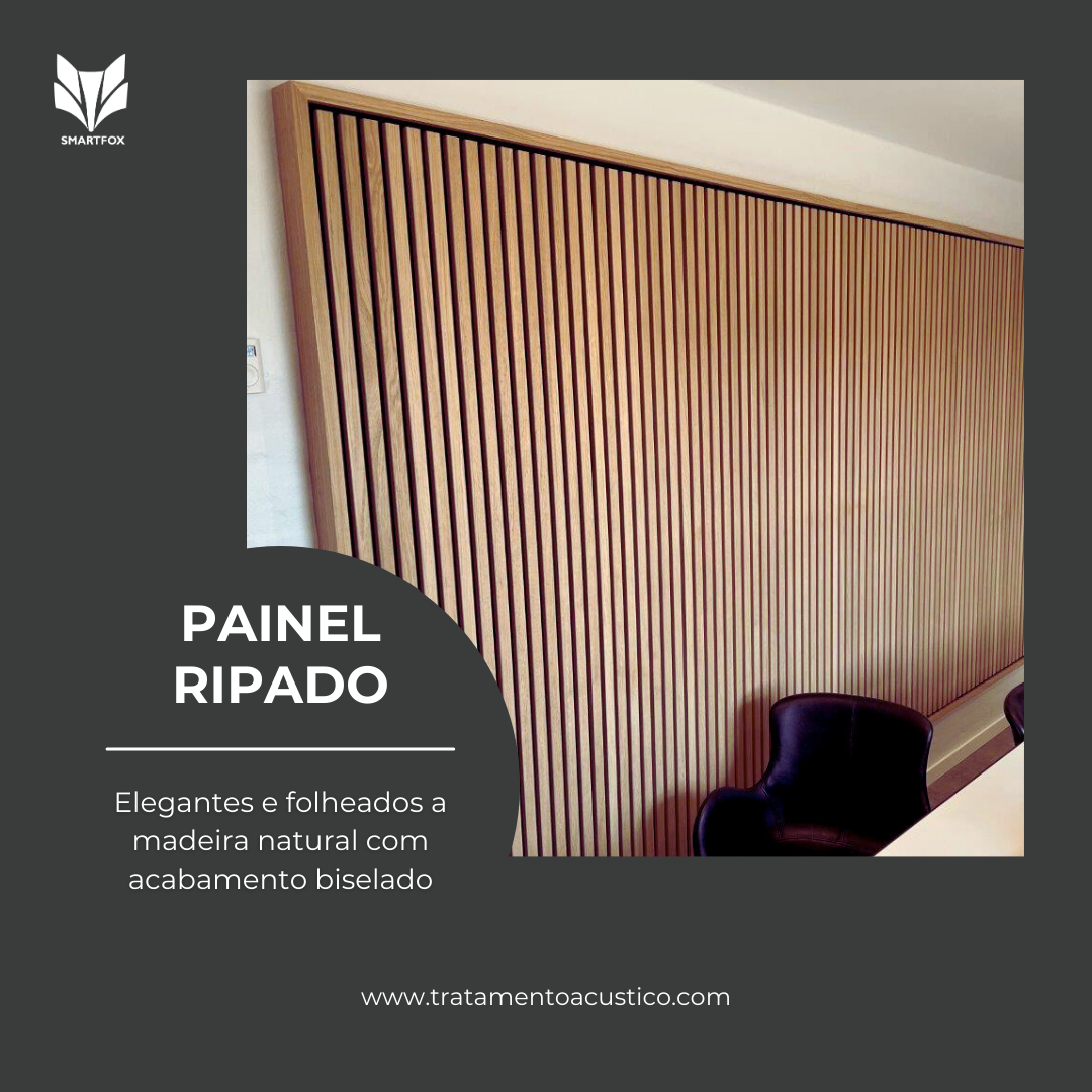 Painel ripado em madeira para teto e paredes