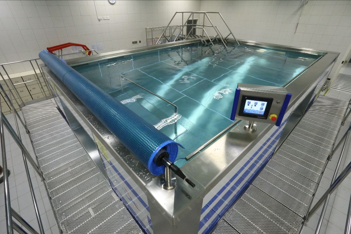 Atualidade: Piscinas em inox e fundo movível para piscinas