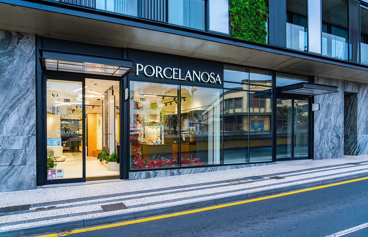 A Porcelanosa reafirma a sua aposta no mercado português com uma nova loja na Madeira