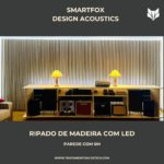 Ripado de madeira com LED