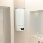 Lydos Hybrid Wifi: o melhor produto para substituir o seu termoacumulador quando as obras não são uma opção e a poupança é a sua prioridade